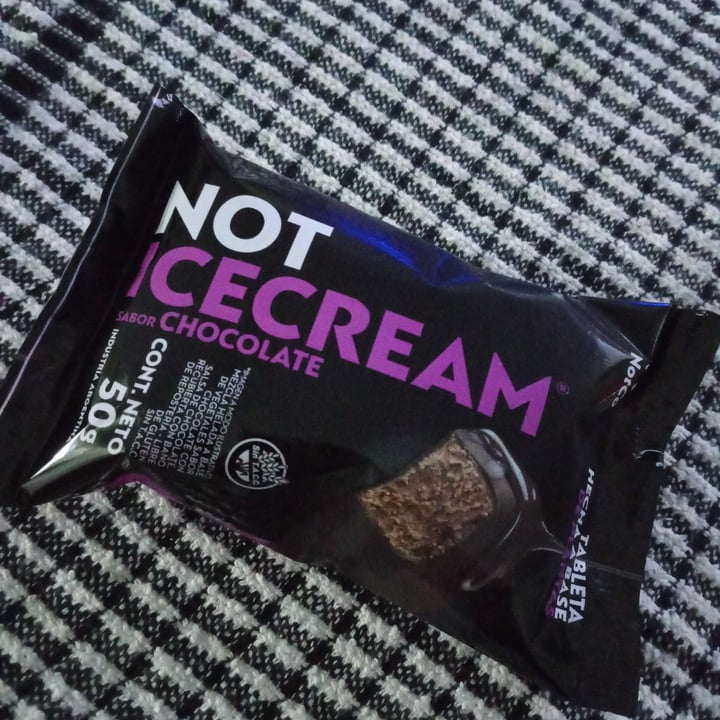 photo of NotCo Not Icecream Chocolate   shared by @flor-camilo on  15 Jan 2022 - review
