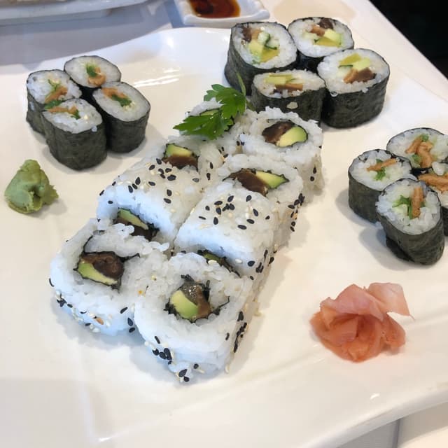Photo of the dish “Maki Variado”