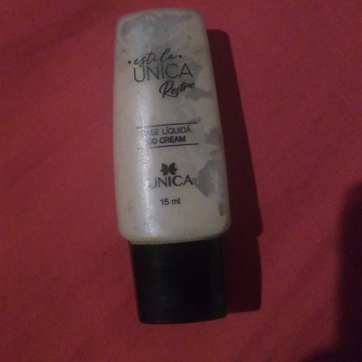 photo of UNICA Base liquida shared by @julipoo on  31 Jul 2021 - review