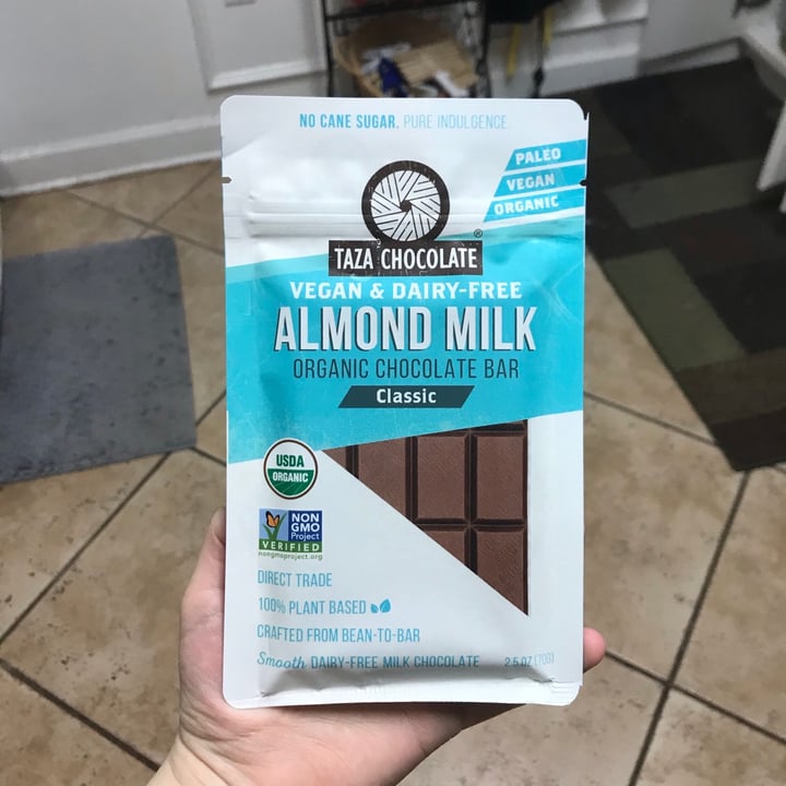 photo of Taza Chocolate Almond Milk Chocolate Bar shared by @zanderzuku on  19 Feb 2021 - review