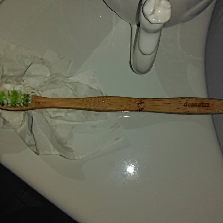 photo of Dentalux Dentalux bamboo shared by @zianena on  02 Aug 2022 - review