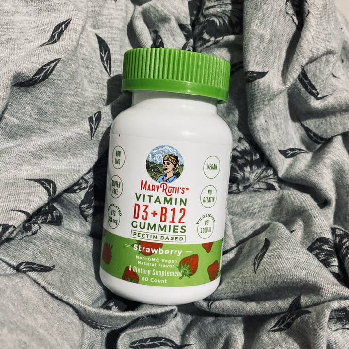 review photo of Mary Ruth's Vitamin D3 + B12 Gummies shared by @vne on 07 Apr 2022 - review