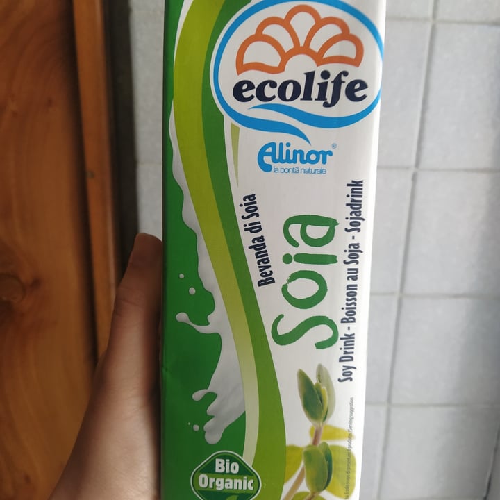 photo of Ecolife Bevanda di soia shared by @esserena on  11 May 2022 - review