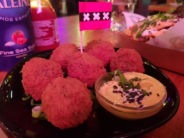 photo of Vegan Junk Food Bar Coconut Curry Bitterballs shared by @pat123 on  01 Apr 2020 - review