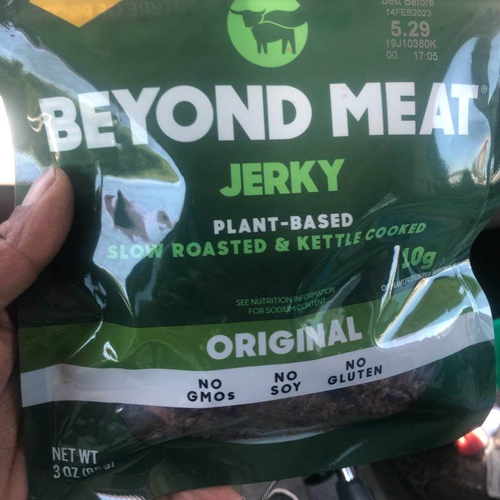 review photo of Beyond Meat Jerky Original shared by @vegan62013 on 21 Jun 2022 - review