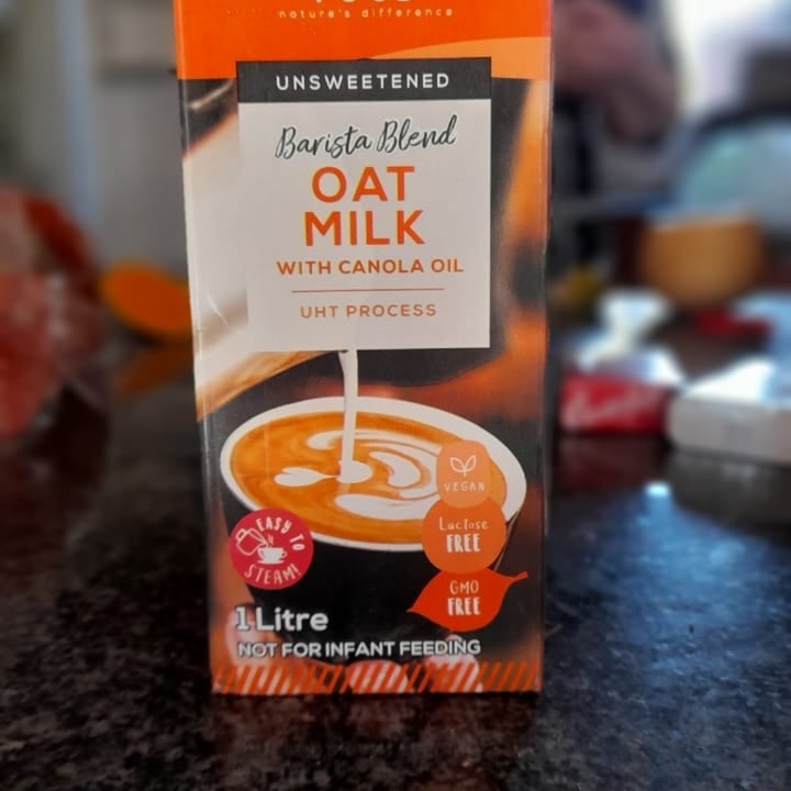 photo of Lifestyle Food Unsweetened Barista Blend Oat Milk shared by @earthchild24 on  08 Jul 2022 - review