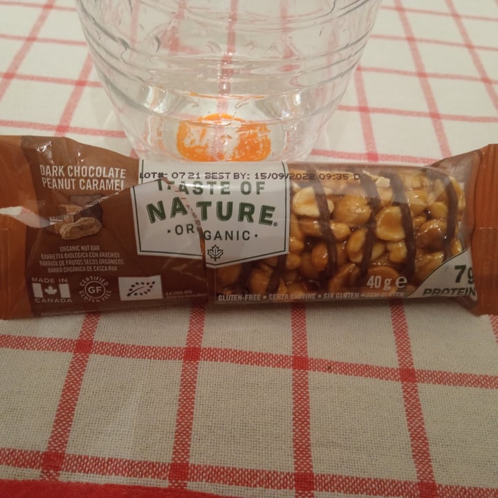 review photo of Taste of Nature Dark chocolate peanut caramel shared by @matildaseimitica on 04 Jan 2022 - review