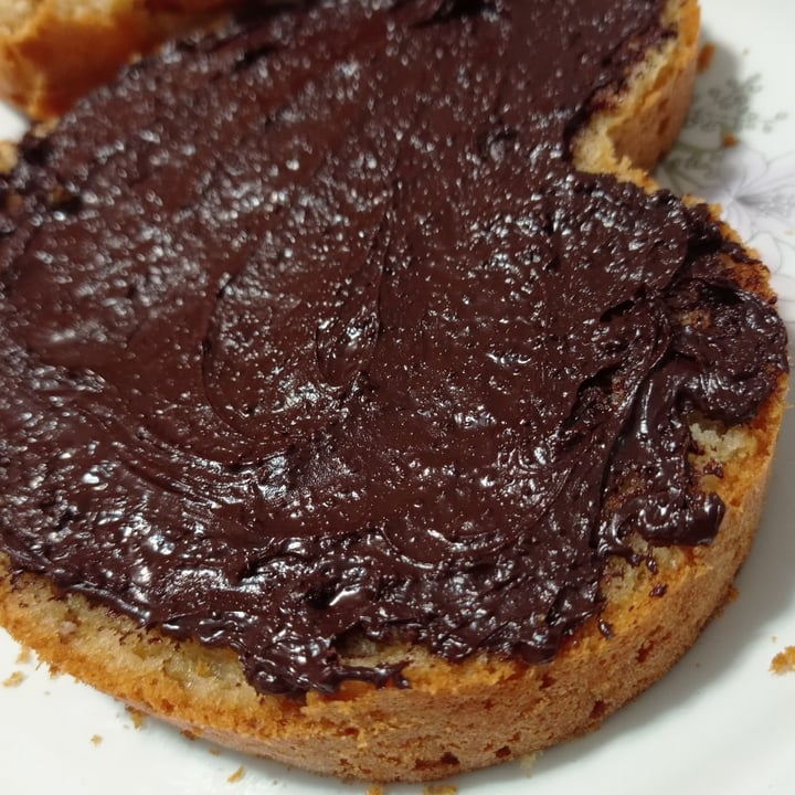photo of La Vida Vegan Crema De Chocolate Negro shared by @isabeletta on  23 Nov 2021 - review