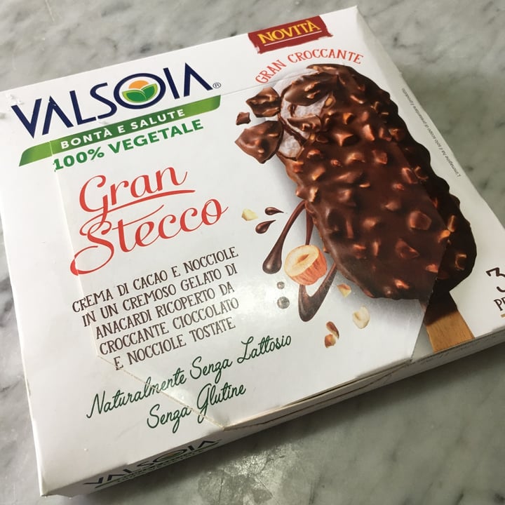 review photo of Valsoia Gelato gran stecco shared by @crispybangs on 01 Jun 2022 - review