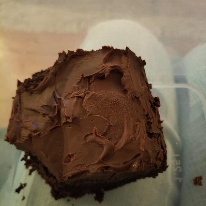 review photo of With HÄRT Vegan Bakery Brownies, Cupcakes, Choc-chip Cookies shared by @colldelaney on 26 May 2022 - review