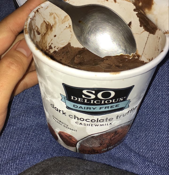 photo of So Delicious Dairy Free Dark Chocolate Truffle Cashewmilk Frozen Dessert shared by @mar28 on  28 Jun 2020 - review