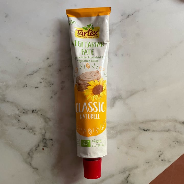 review photo of Tartex Vegetarian Pâté - Natural Flavour shared by @bloomingbeatrice on 13 Apr 2022 - review