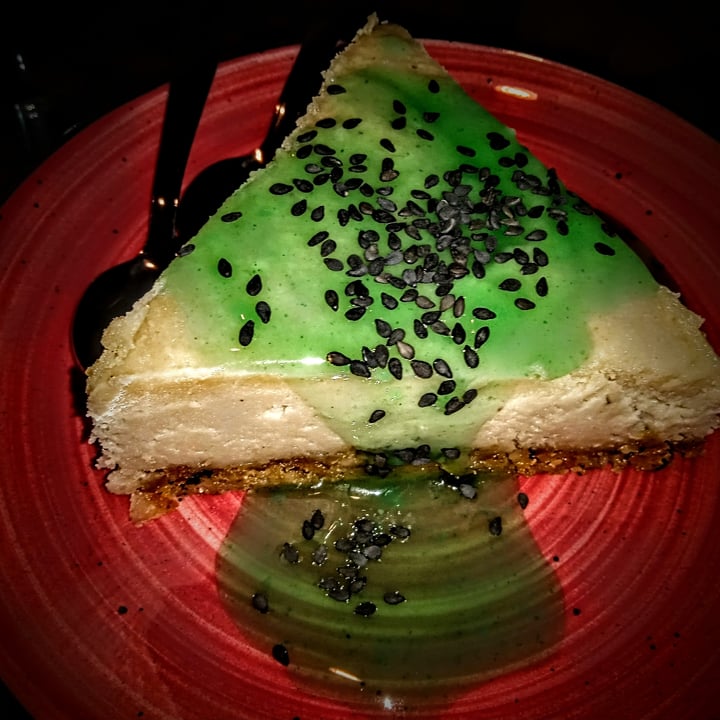 review photo of Scissors Sistah! Tarta De Lima shared by @goboline on 09 Dec 2021 - review