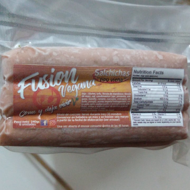 photo of Fusión vegana Salchichas Veganas tipo Viena shared by @marysandoval on  09 Oct 2020 - review