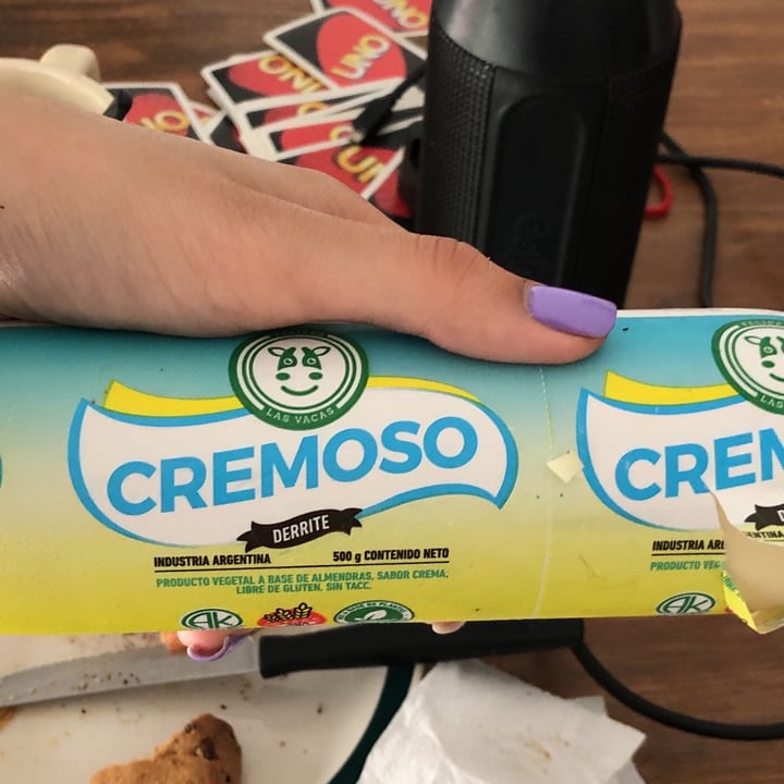 photo of Felices Las Vacas Queso Cremoso en Cilindro shared by @vickul on  18 Jan 2022 - review