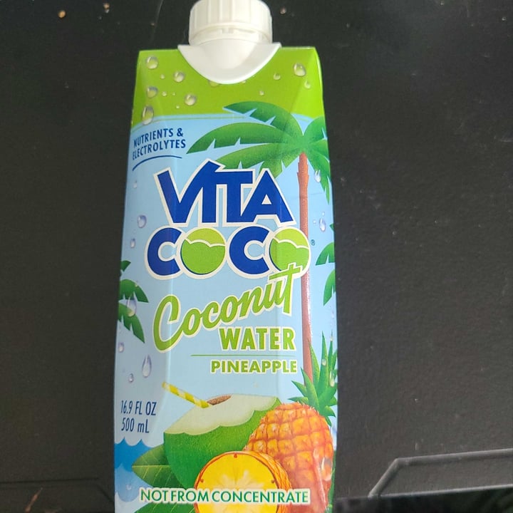 photo of Vita Coco Pineapple Coconut Water shared by @hweeder on  24 May 2022 - review