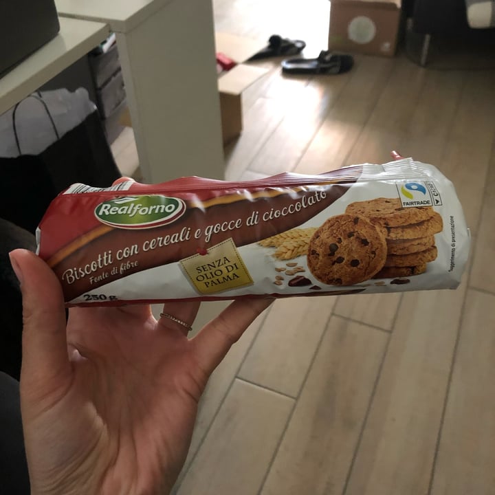 photo of Realforno Biscotti Cereali E Gocce Di Cioccolato shared by @elisa22t on  23 Mar 2022 - review