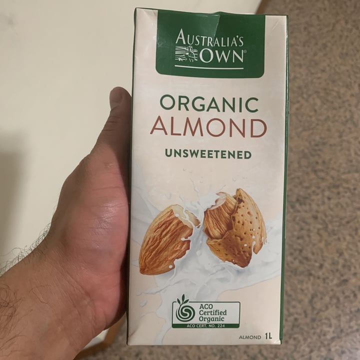photo of Australia's Own Organic Almond Milk Unsweetened shared by @dprateek on  05 Aug 2021 - review