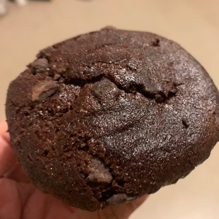 photo of Veganz Muffins Double Choc shared by @argentinaenberlin on  15 May 2021 - review