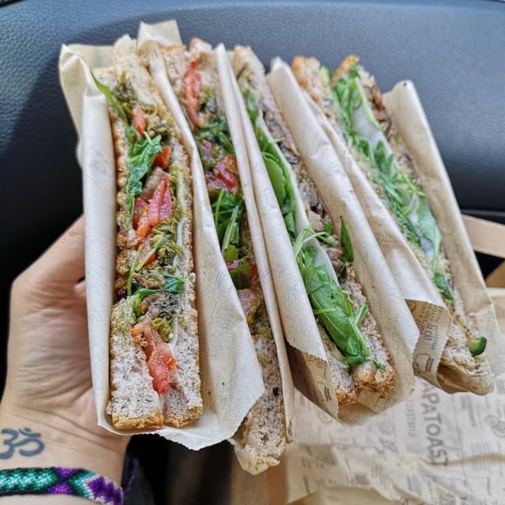 review photo of Capatoast Vegan toast shared by @floryhollyvegan on 23 May 2021 - review