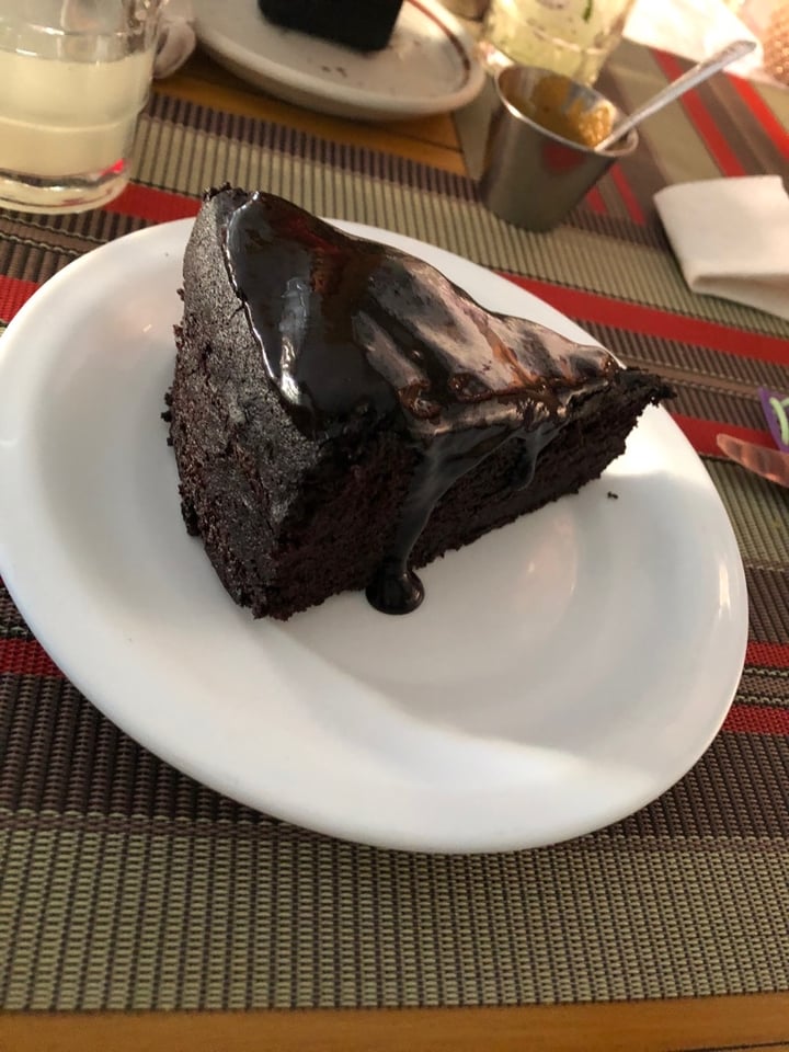 review photo of Sana Pastel De Chocolate shared by @almarrhe on 24 Dec 2019 - review