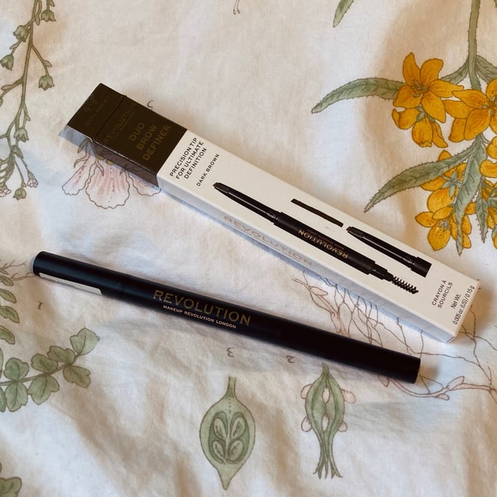 photo of Revolution Beauty Duo Brow Definer shared by @katelouisepowell on  24 Jul 2021 - review
