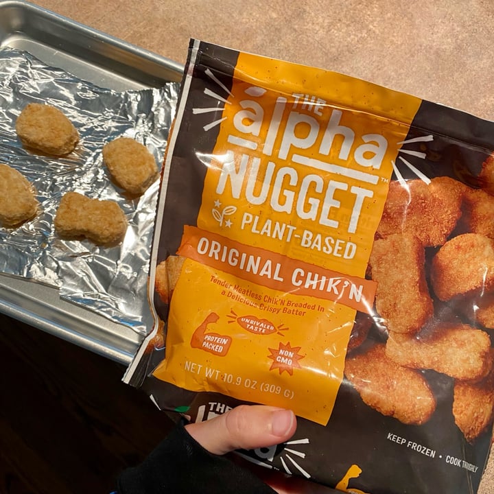 photo of Alpha Foods Chik’n Nuggets shared by @curvycarbivore on  11 Nov 2021 - review