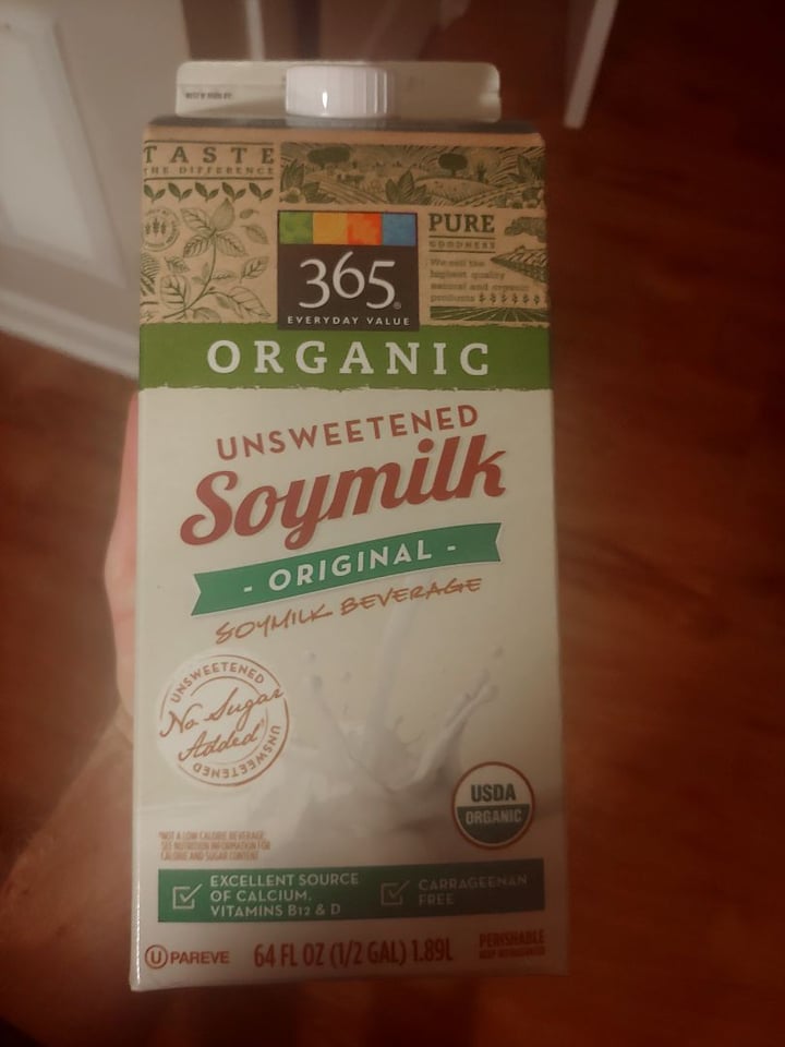 photo of 365 Whole Foods Market Organic Unsweetened Soymilk shared by @dcarvill on  24 Jan 2020 - review
