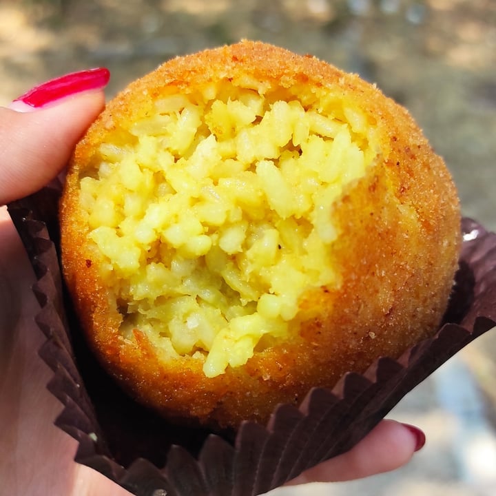 photo of La Tonda Fritta Arancine vegane shared by @danielanap on  12 Aug 2022 - review