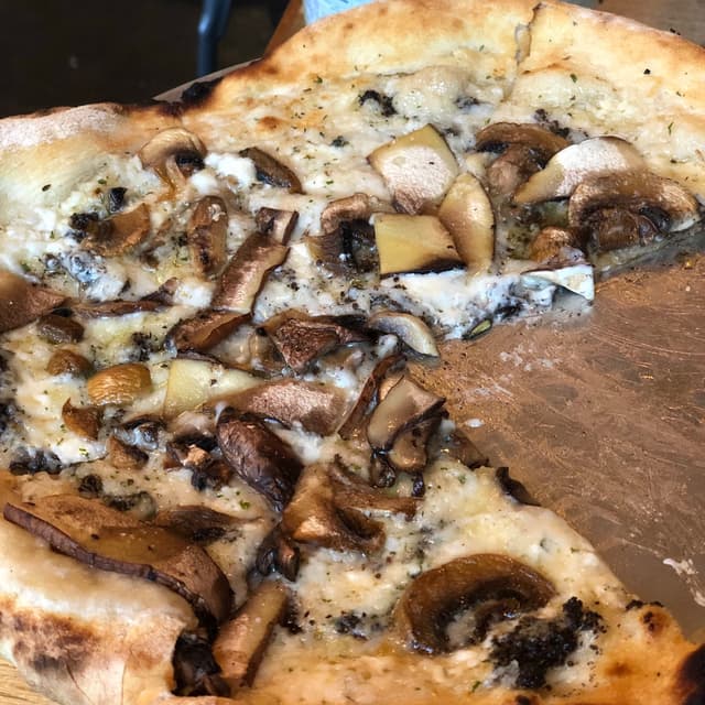 Photo of the dish “D.M.T. (Dimushroom Truffle)”
