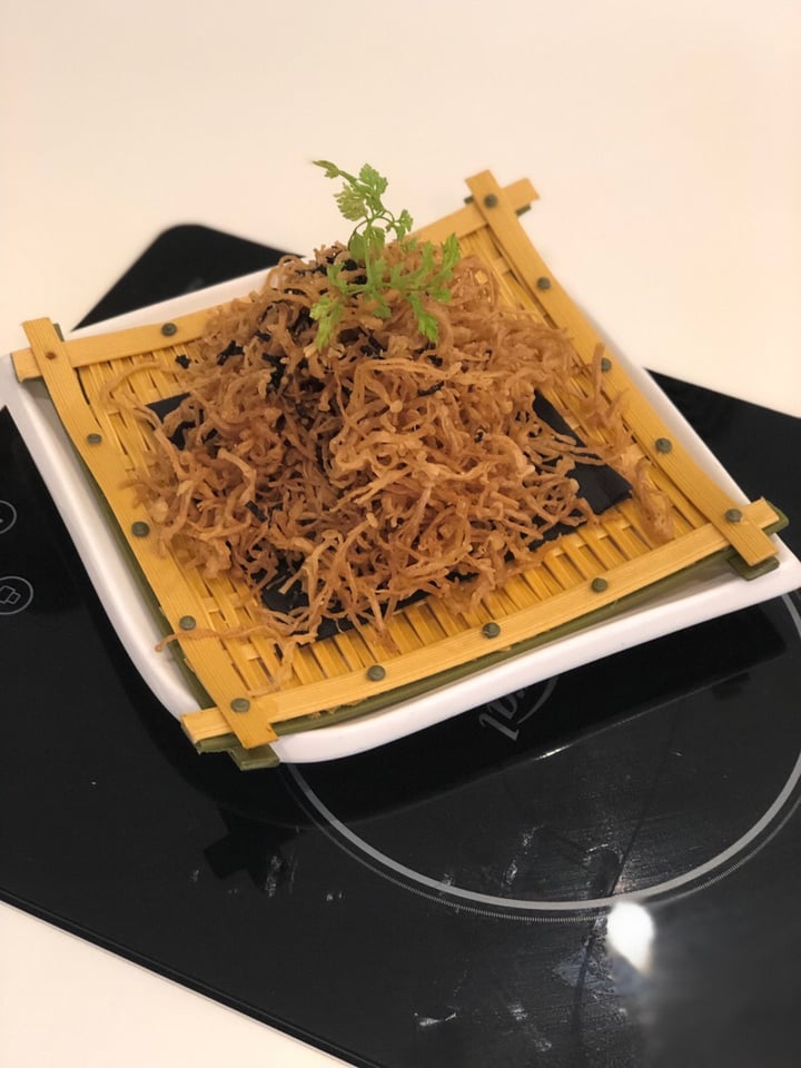 photo of LingZhi Vegetarian - Velocity@Novena Crispy Enoki Mushrooms with Truffle Oil shared by @teoyanru on  31 Jul 2019 - review