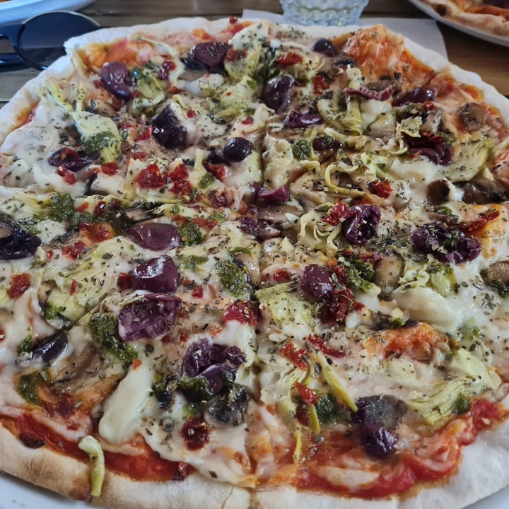 photo of Li-o-La Oolala Pizza shared by @ell269 on  28 Sep 2021 - review