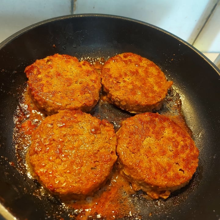 photo of Simple Truth 2 Plant-based Burger patties shared by @rosevr on  06 Oct 2021 - review