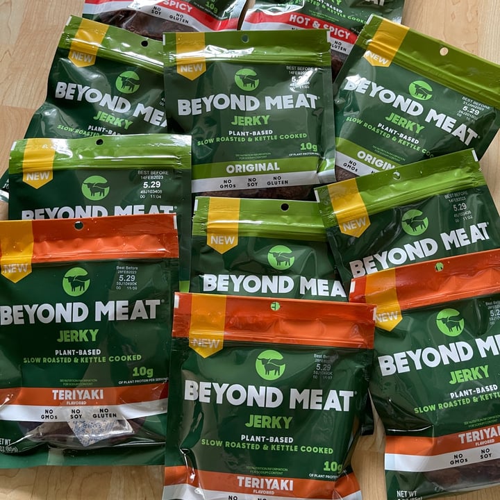 review photo of Beyond Meat Jerky Hot & Spicy shared by @maxh on 19 Apr 2022 - review