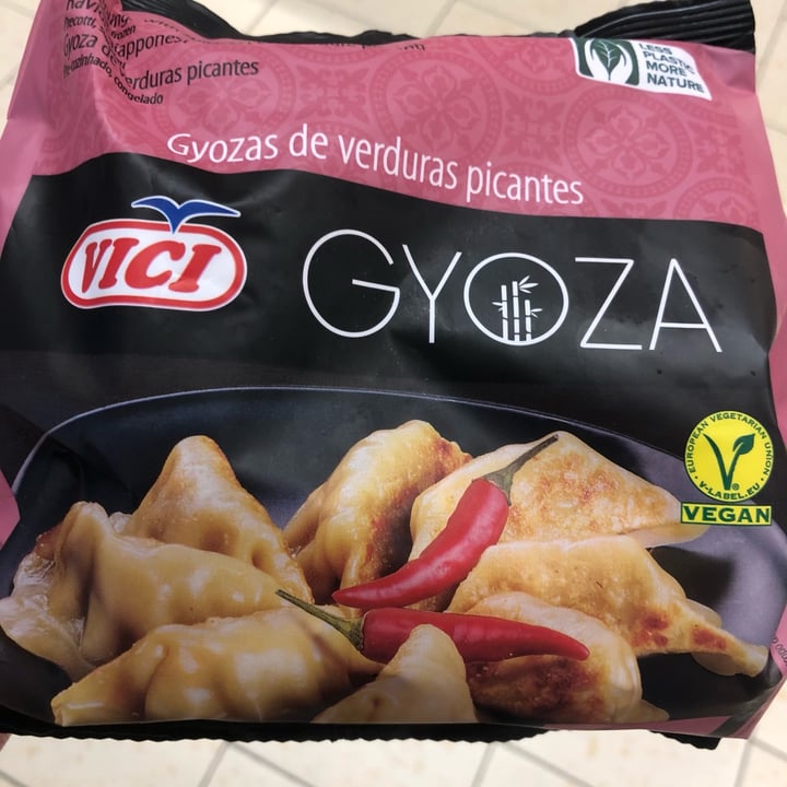 review photo of Vici Gyozas de verduras picantes shared by @ghostninja on 17 Oct 2022 - review