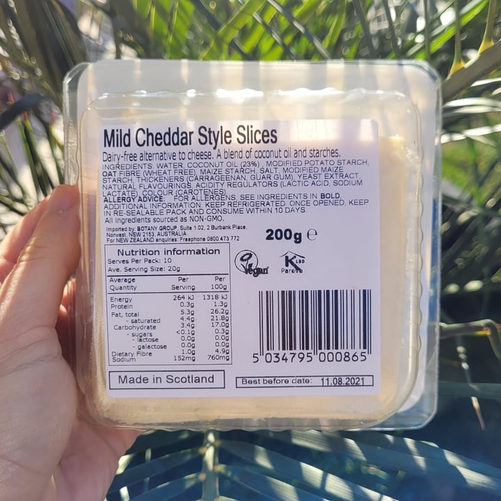 photo of Bute Island Foods Sheese Mild Cheddar Style Block shared by @ranelle on  16 Aug 2021 - review