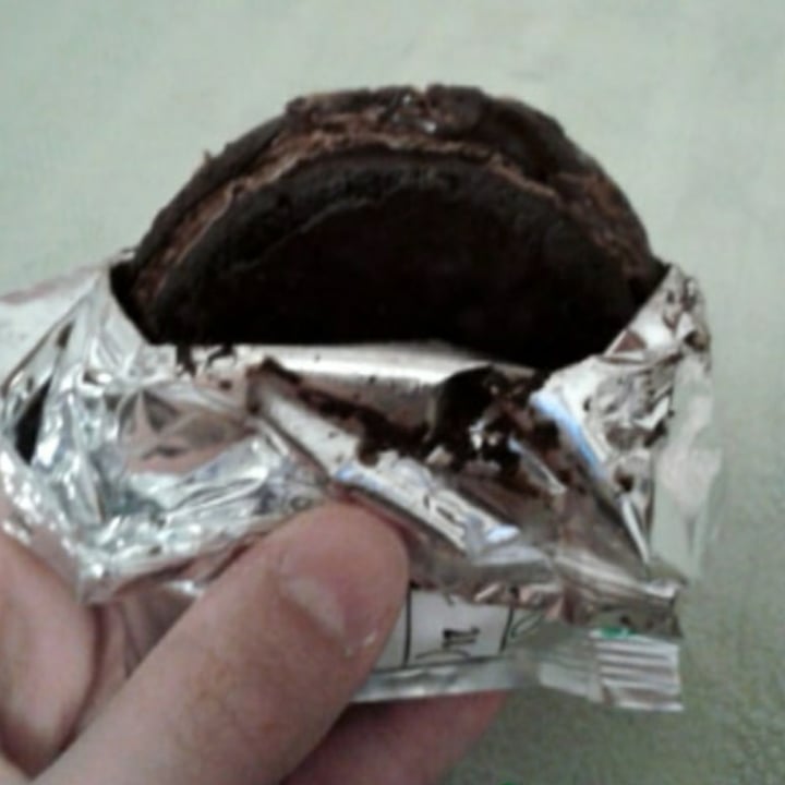 review photo of Un Rincón Vegano Alfajor Black Chocolate shared by @matiteli on 09 Aug 2020 - review