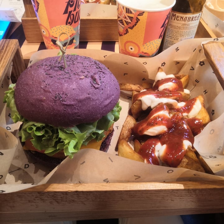 photo of Flower Burger Cheesy Cecio shared by @lord-of-snob on  05 May 2022 - review