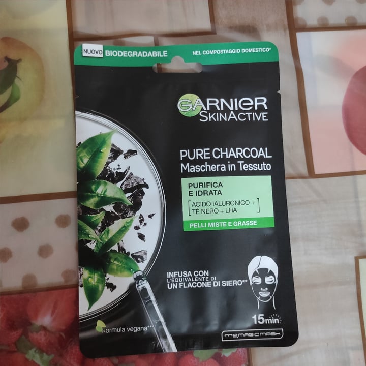 photo of Garnier Mascarilla en tela Pure Carbon shared by @269vegan269 on  23 Apr 2022 - review
