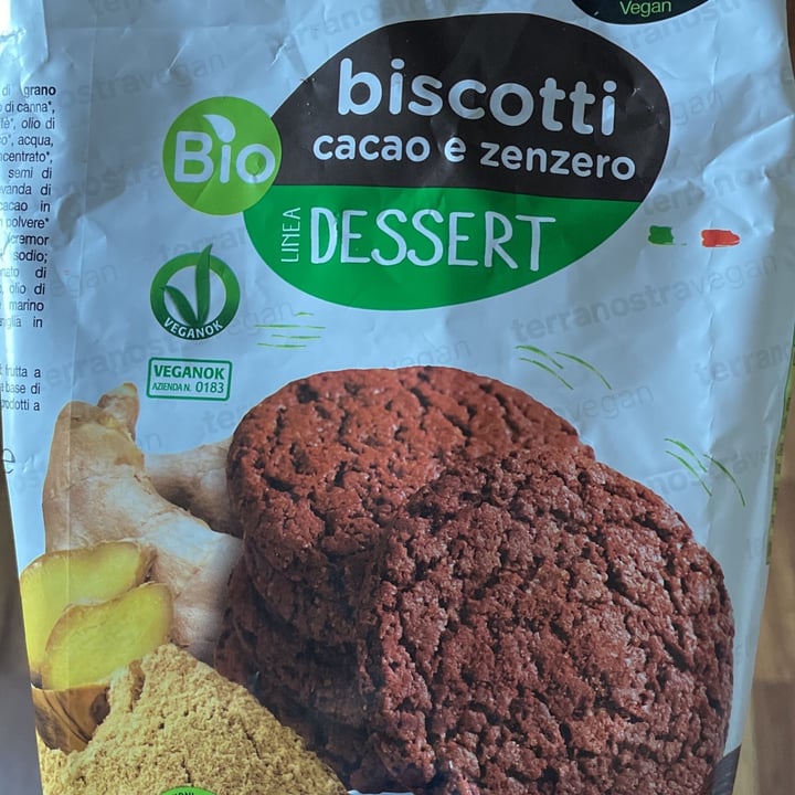 photo of Fatti per bene terranostra vegan Biscotti Cacao E Zenzero shared by @charlie0601 on  14 Apr 2022 - review