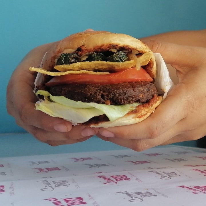 review photo of COMET 984 - 50's Diner Spicy Burguer shared by @maimorfina on 06 Oct 2022 - review