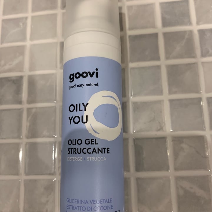 photo of Goovi olio struccante shared by @michela1989 on  30 Aug 2022 - review