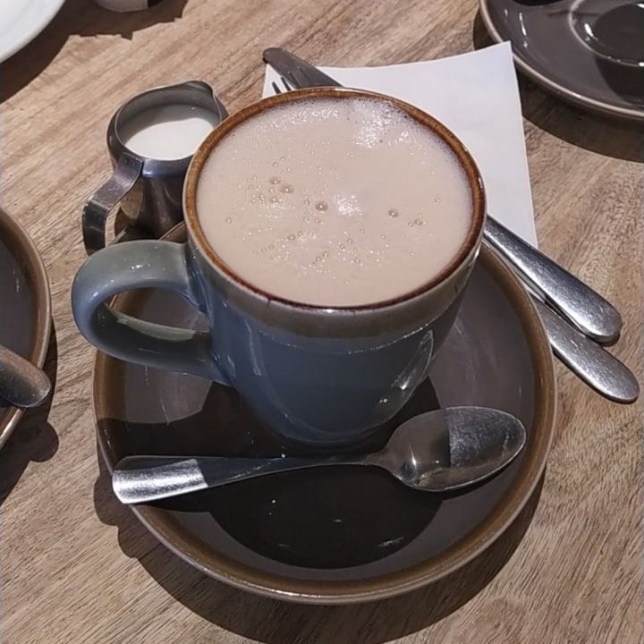 photo of Liz Café Chai Oat Latte shared by @consuell on  14 Dec 2022 - review