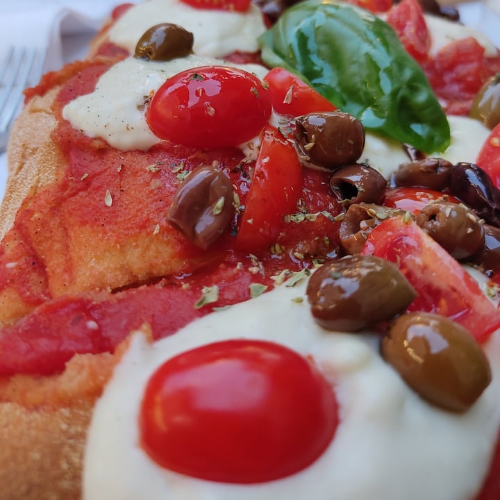 review photo of Osteria Casa Mia di Dri Walter pizza vegana shared by @mariagraziation on 21 Aug 2022 - review