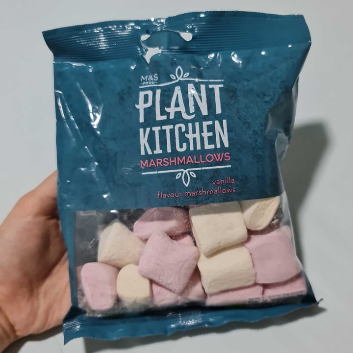 photo of Plant Kitchen (M&S) Marshmallows shared by @alenal07 on  04 Nov 2022 - review