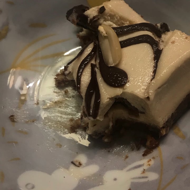photo of Kind Kones Chunky Peanut Butter 'Cheesecake' shared by @mariaubergine on  21 Mar 2021 - review