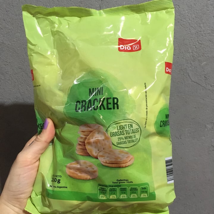 photo of Dia% Mini Cracker Light shared by @lauchis on  21 Aug 2020 - review