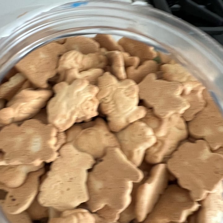 photo of Kirkland Signature Organic Animal Crackers shared by @allycat38 on  04 Nov 2022 - review