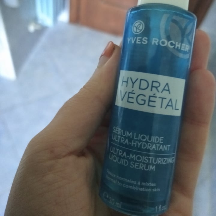 photo of Yves rocher Siero Liquido Ultra Idratante shared by @francesca9 on  10 Apr 2022 - review