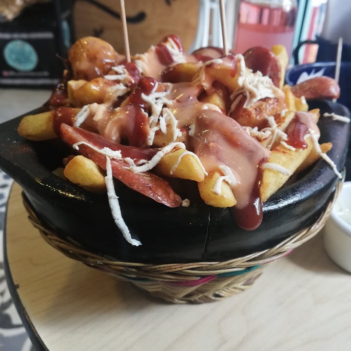 review photo of La Cocinita Verde - Comida Vegana Salchipapas shared by @paulaca on 08 Jul 2021 - review